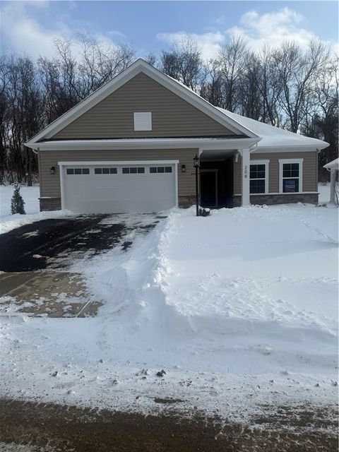 Photo of 208 Walton Cir, Hopewell Twp, PA 15001 (MLS # 1739825)