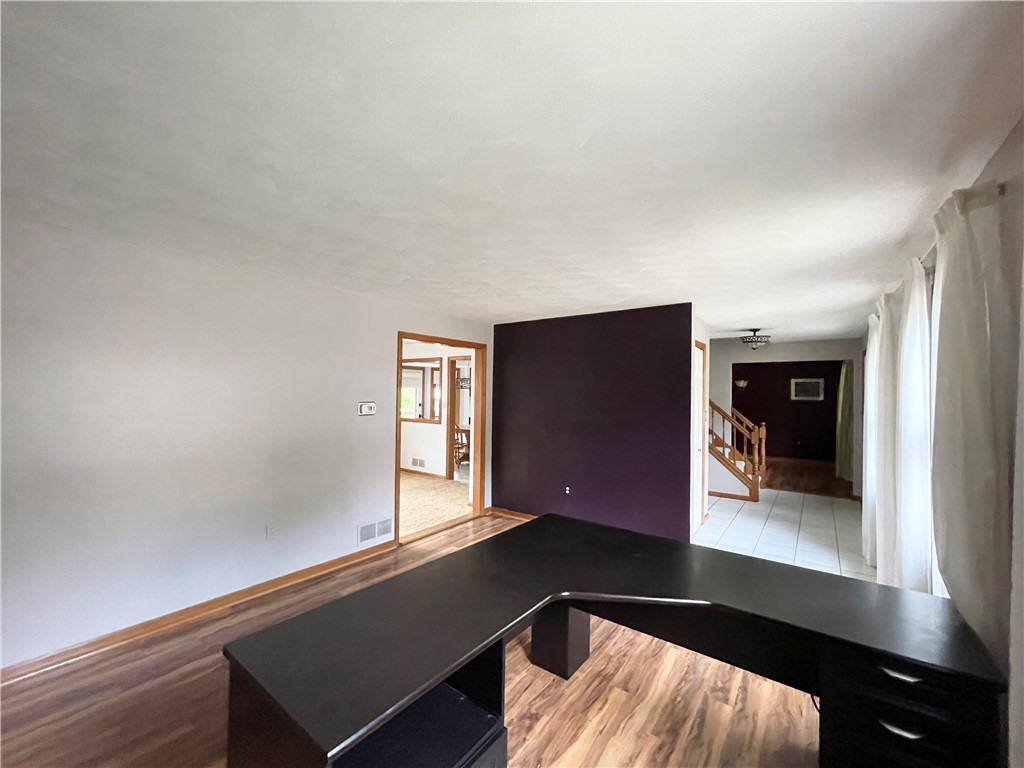 Plum Boro, Pennsylvania 15239, United States, 3 Bedrooms Bedrooms, ,3 BathroomsBathrooms,Residential,Pending,205225