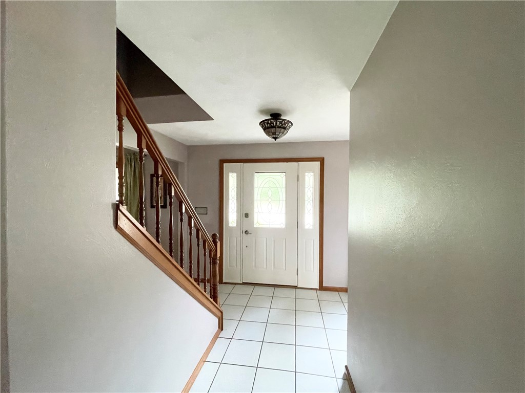 Plum Boro, Pennsylvania 15239, United States, 3 Bedrooms Bedrooms, ,3 BathroomsBathrooms,Residential,Pending,205225