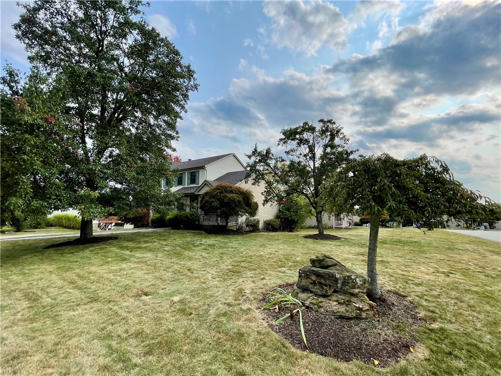 Plum Boro, Pennsylvania 15239, United States, 3 Bedrooms Bedrooms, ,3 BathroomsBathrooms,Residential,Pending,205225