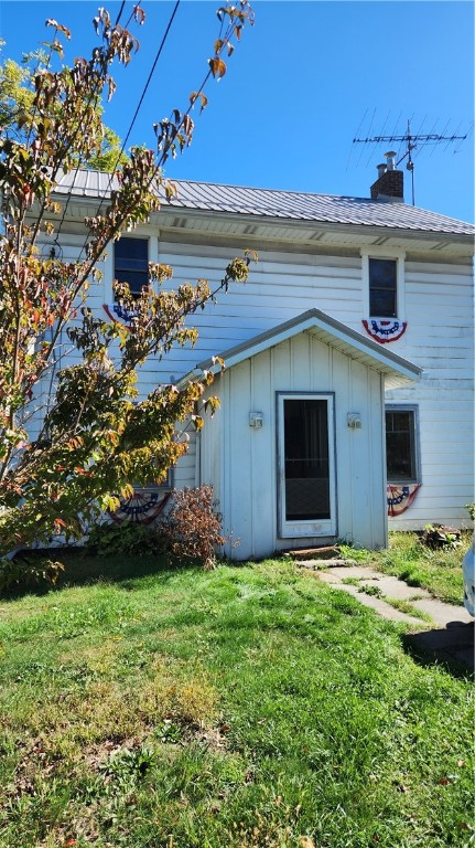 Findley Twp, Pennsylvania 16137, United States, 5 Bedrooms Bedrooms, ,2 BathroomsBathrooms,Residential,Pending,226263