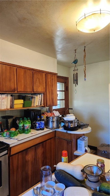 Findley Twp, Pennsylvania 16137, United States, 5 Bedrooms Bedrooms, ,2 BathroomsBathrooms,Residential,Pending,226263