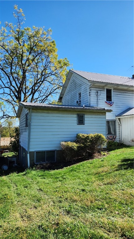 Findley Twp, Pennsylvania 16137, United States, 5 Bedrooms Bedrooms, ,2 BathroomsBathrooms,Residential,Pending,226263