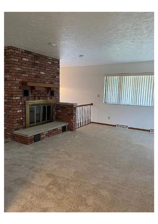 Connoquenessing Twp, Pennsylvania 16053, United States, 3 Bedrooms Bedrooms, ,3 BathroomsBathrooms,Residential,Pending,24388