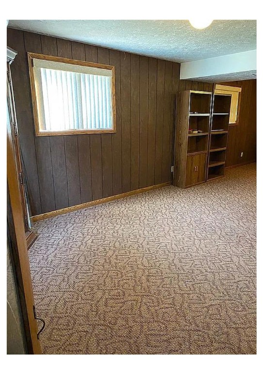 Connoquenessing Twp, Pennsylvania 16053, United States, 3 Bedrooms Bedrooms, ,3 BathroomsBathrooms,Residential,Pending,24388