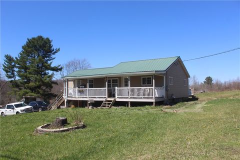 Photo of 2317 Clintonville Rd, Harrisville, PA 16038 (MLS # 1748457)