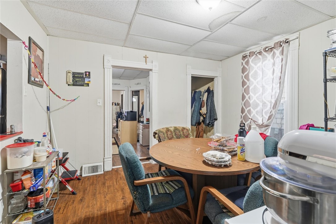 City Of Washington, Pennsylvania 15301, United States, 3 Bedrooms Bedrooms, ,1 BathroomBathrooms,Residential,Active,252853