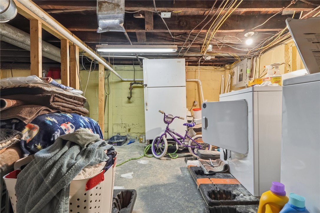 City Of Washington, Pennsylvania 15301, United States, 3 Bedrooms Bedrooms, ,1 BathroomBathrooms,Residential,Active,252853