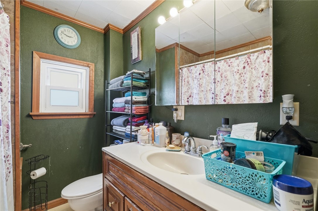 City Of Washington, Pennsylvania 15301, United States, 3 Bedrooms Bedrooms, ,1 BathroomBathrooms,Residential,Active,252853