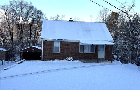 Photo of 6415 Helen St, South Park, PA 15129 (MLS # 1744033)
