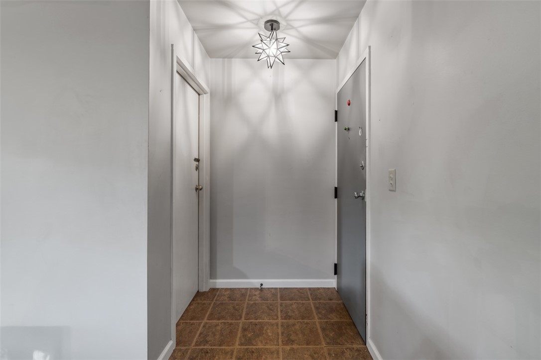 6108 Sanlin Dr
