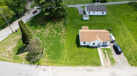 Photo of 507 Ferndale Ave, Duquesne, PA 15110 (MLS # 1752923)