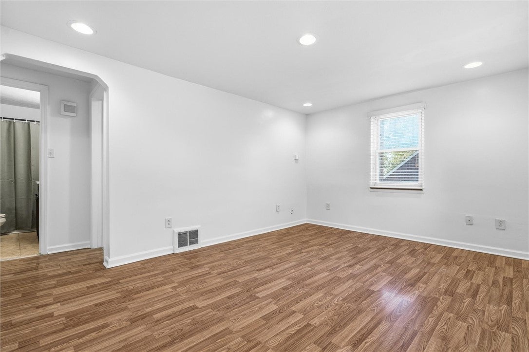 1106 Brinton Rd