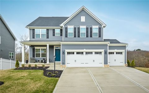 549 Blackrock Blvd Adams Twp PA 16046