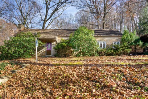 Photo for 103 Bradford Ln