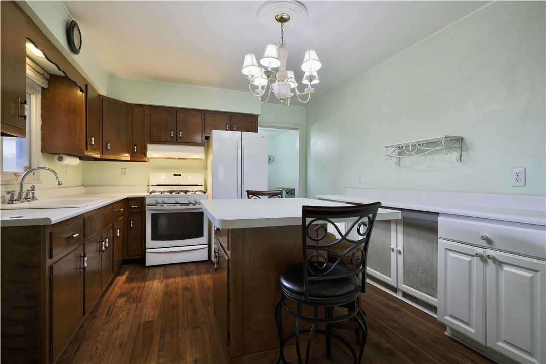 Bloomfield, Pennsylvania 15224, United States, 3 Bedrooms Bedrooms, ,1 BathroomBathrooms,Residential,Active,157475