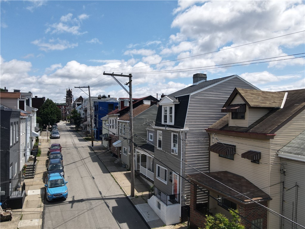 Bloomfield, Pennsylvania 15224, United States, 3 Bedrooms Bedrooms, ,1 BathroomBathrooms,Residential,Active,157475