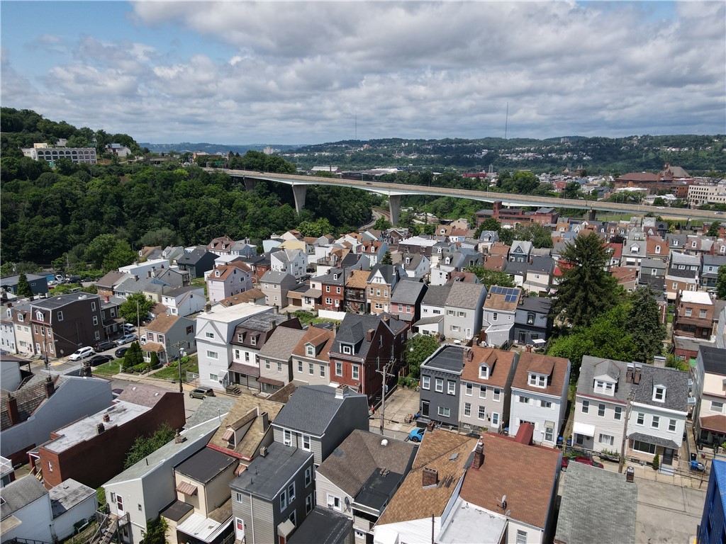 Bloomfield, Pennsylvania 15224, United States, 3 Bedrooms Bedrooms, ,1 BathroomBathrooms,Residential,Active,157475