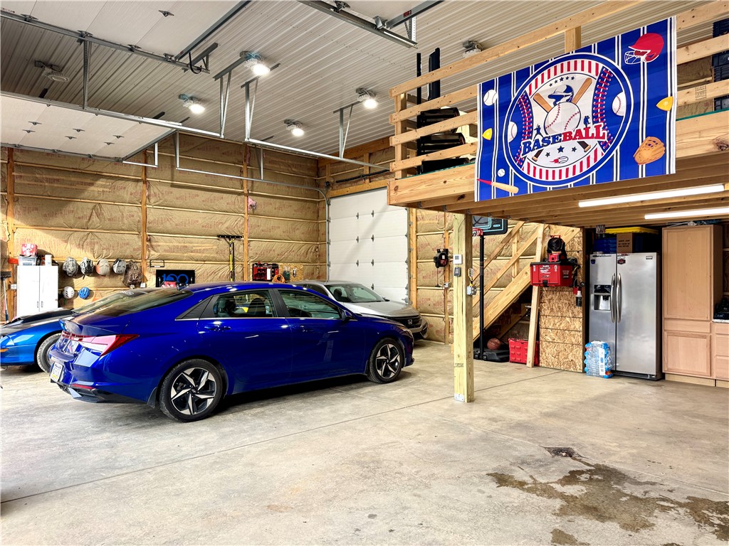 Twp Of But SW, Pennsylvania 16053, United States, 3 Bedrooms Bedrooms, ,4 BathroomsBathrooms,Residential,Contingent,253348