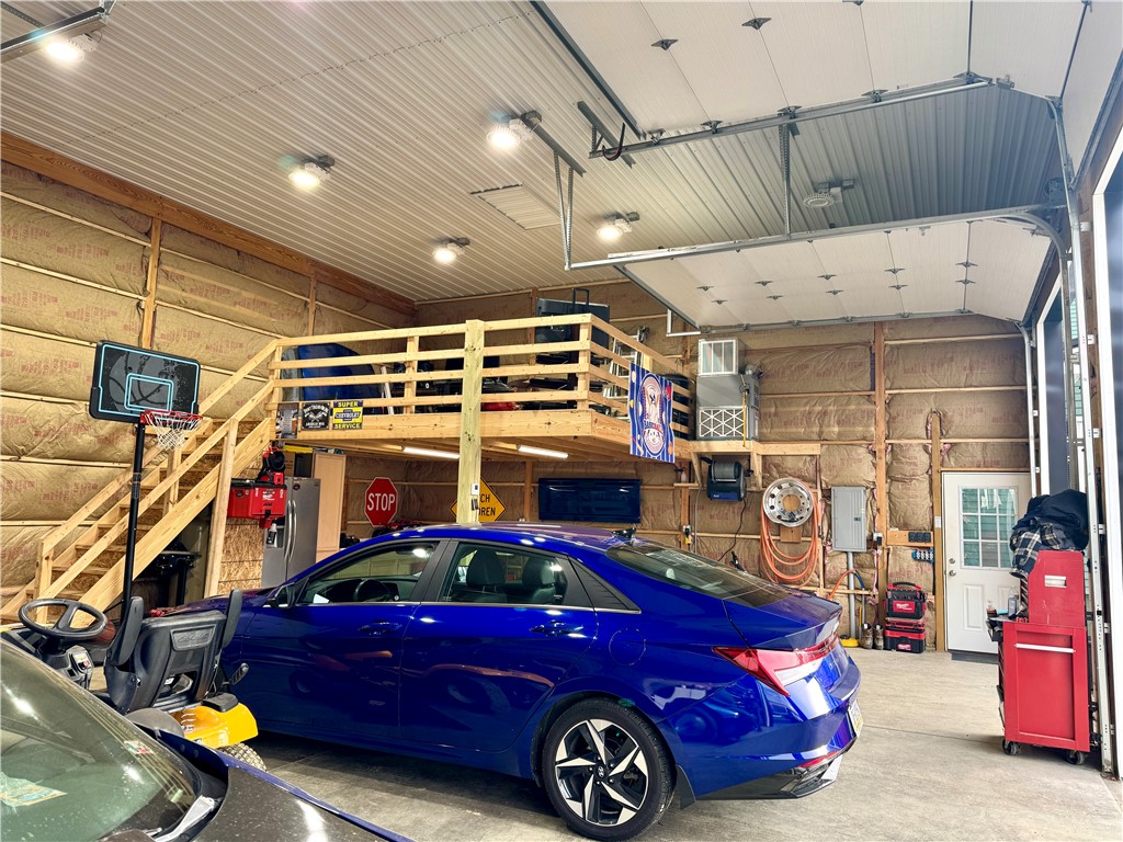 Twp Of But SW, Pennsylvania 16053, United States, 3 Bedrooms Bedrooms, ,4 BathroomsBathrooms,Residential,Contingent,253348