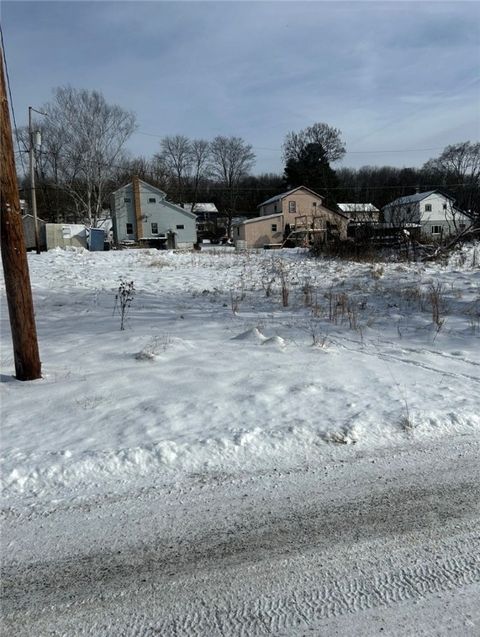 Photo of 107 &amp; 108 Mountain Man Rd, Jacksonville, PA 15756 (MLS # 1736348)