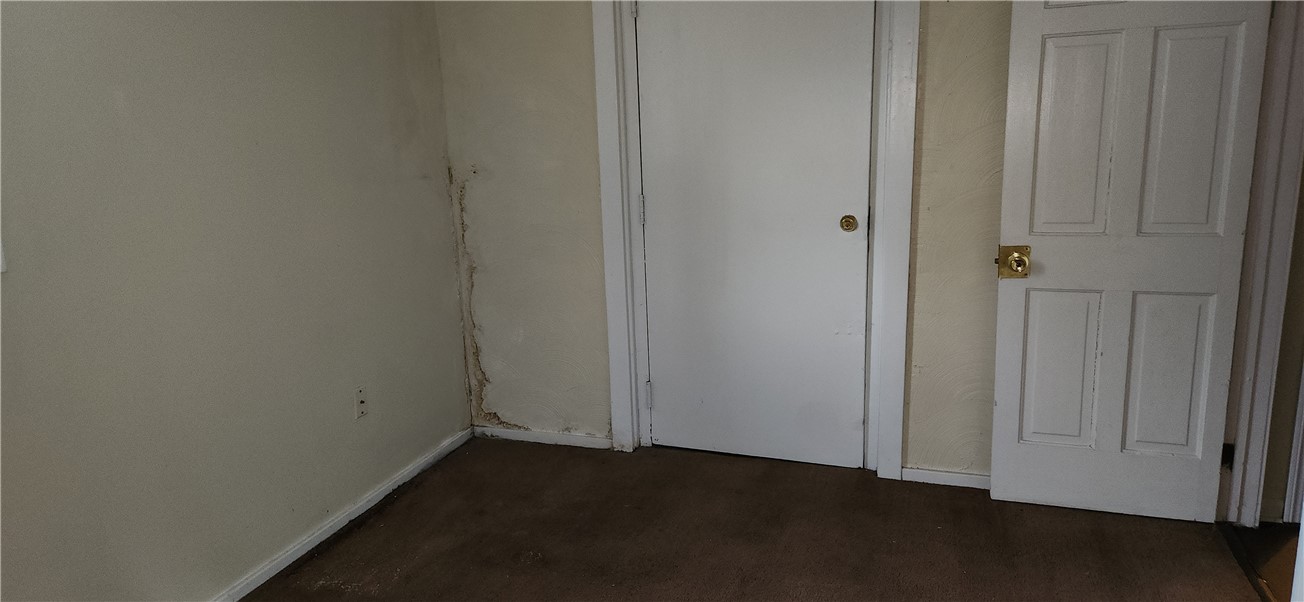 Sharon, Pennsylvania 16146, United States, ,Residential,Contingent,19340