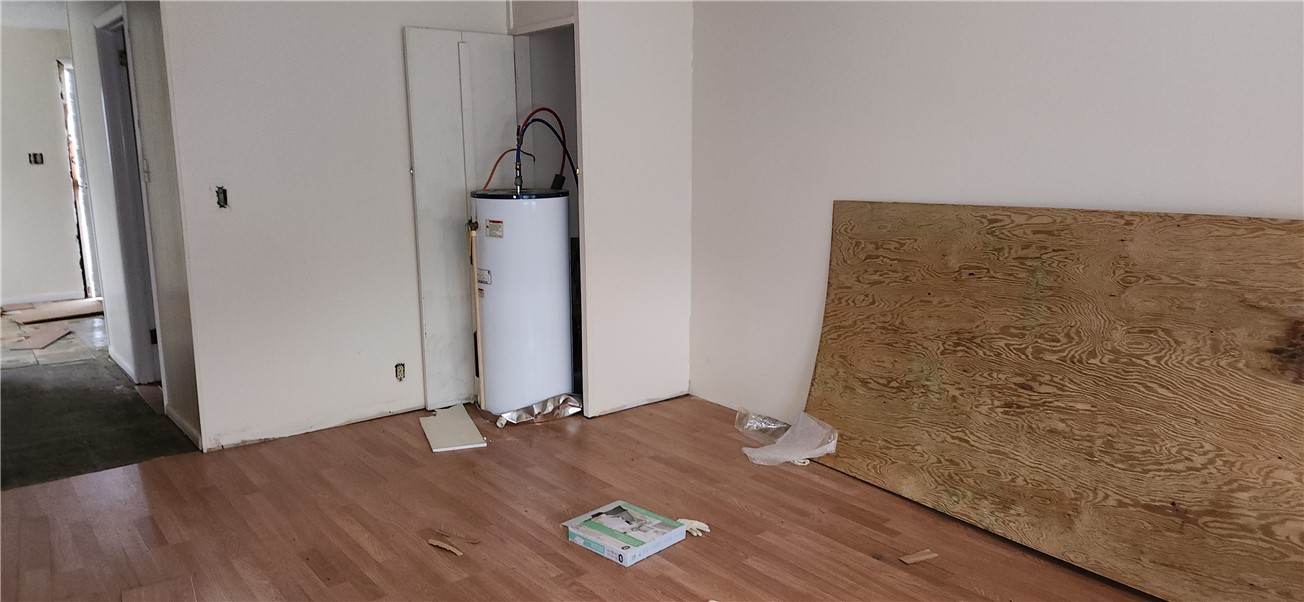 Sharon, Pennsylvania 16146, United States, ,Residential,Contingent,19340