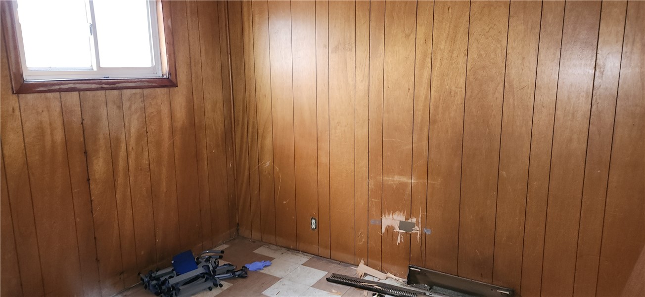 Sharon, Pennsylvania 16146, United States, ,Residential,Contingent,19340