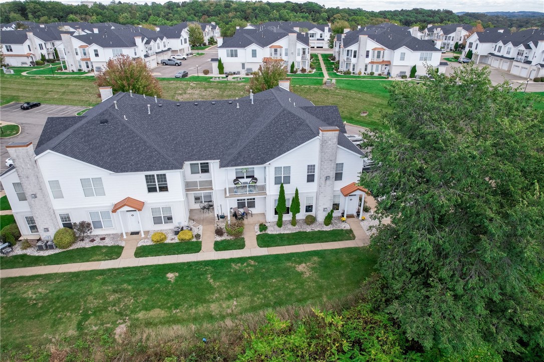 219 Adams Pointe Blvd 9