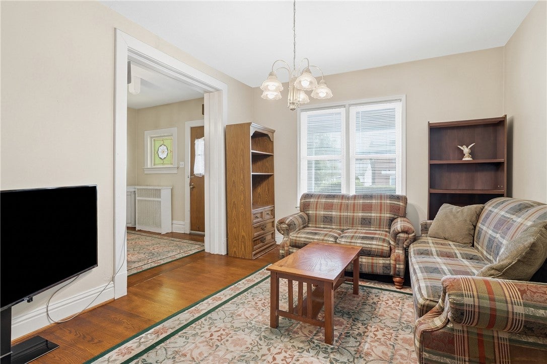 515 Maplewood Ave