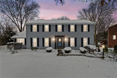 1756 Taper Drive Upper St Clair PA 15241