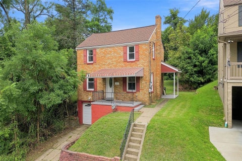 Homes For Sale - 815 Heber Street St<br/> Harmony Twp, PA 15005