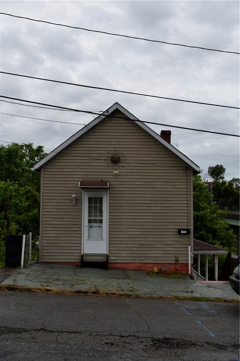 Photo of 411 Rostraver St, Monessen, PA 15062 (MLS # 1760993)