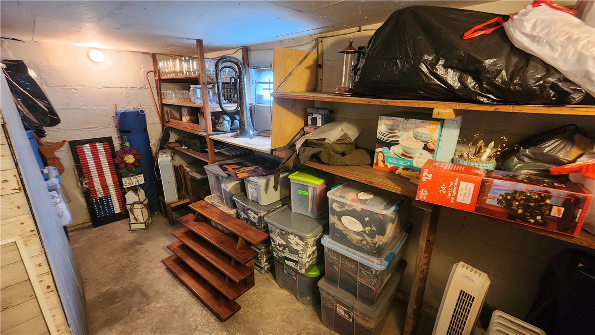 Perry Twp - Fay, Pennsylvania 15428, United States, 2 Bedrooms Bedrooms, ,1 BathroomBathrooms,Residential,Active,132150