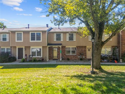 Photo of 260 Scott Ln, Venetia, PA 15367 (MLS # 1724935)