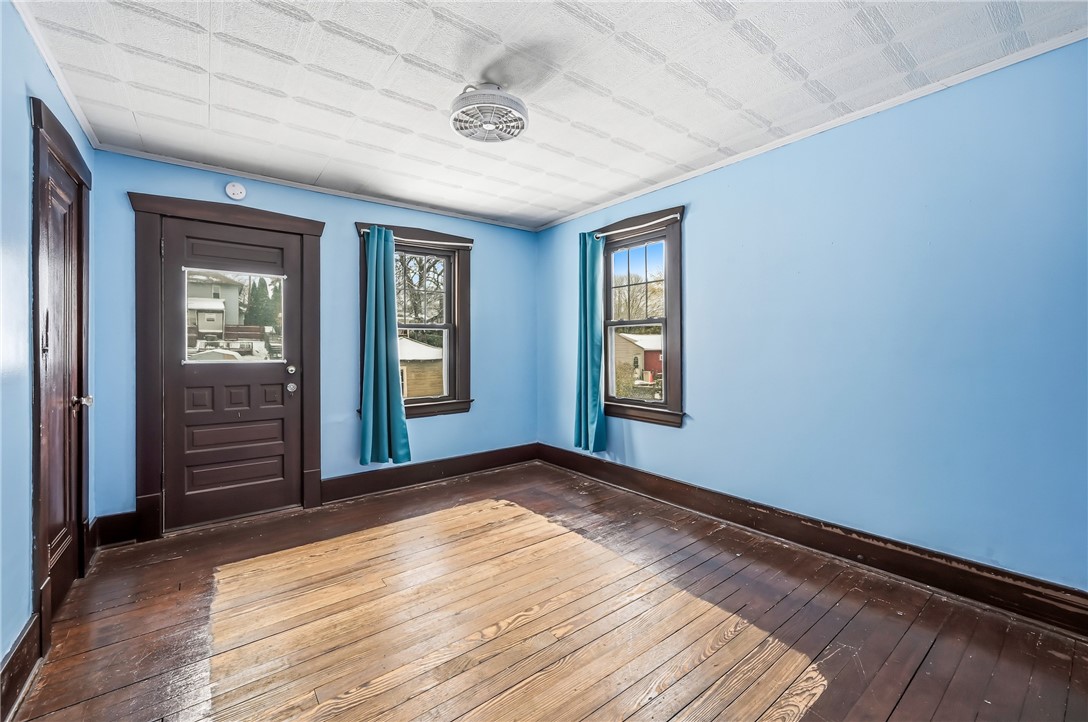 Sharon, Pennsylvania 16146, United States, 4 Bedrooms Bedrooms, ,3 BathroomsBathrooms,Residential,Active,243576