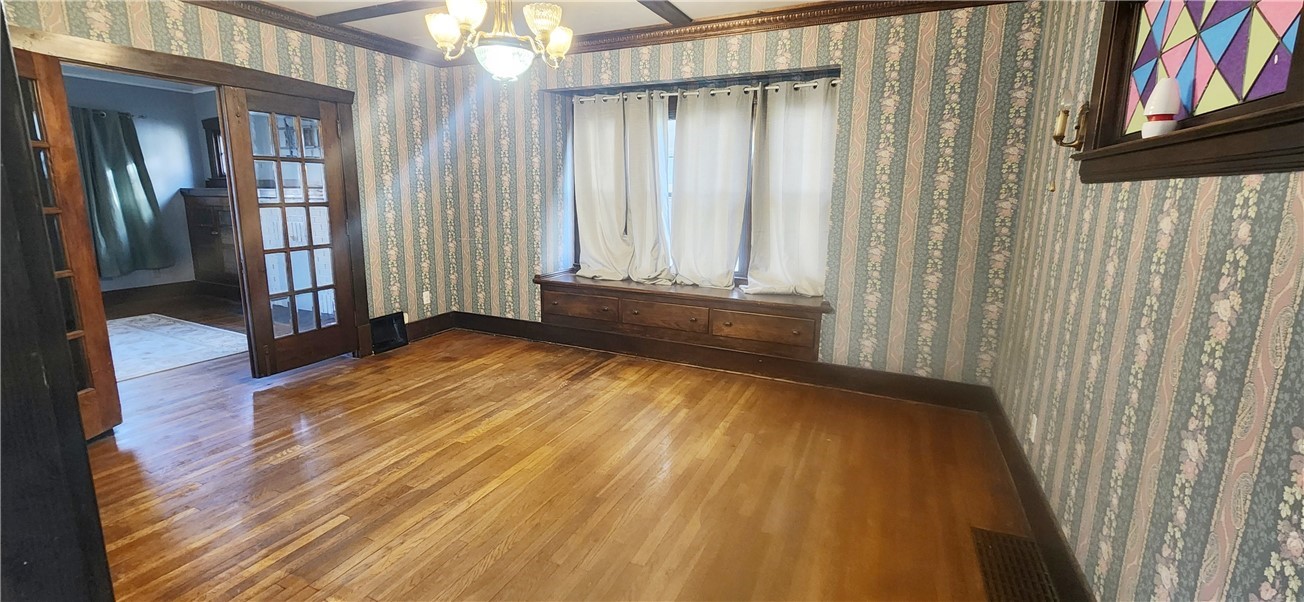 Sharon, Pennsylvania 16146, United States, 4 Bedrooms Bedrooms, ,3 BathroomsBathrooms,Residential,Active,243576