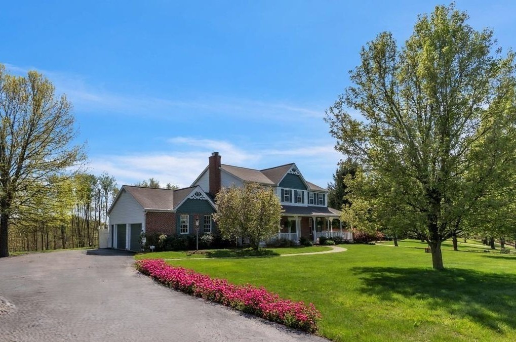 Lancaster Twp, Pennsylvania 16037, United States, 4 Bedrooms Bedrooms, ,4 BathroomsBathrooms,Residential,Active,120075 Lancaster Twp, Pennsylvania 16037, United States, 4 Bedrooms Bedrooms, ,4 BathroomsBathrooms,Residential,Active,120075