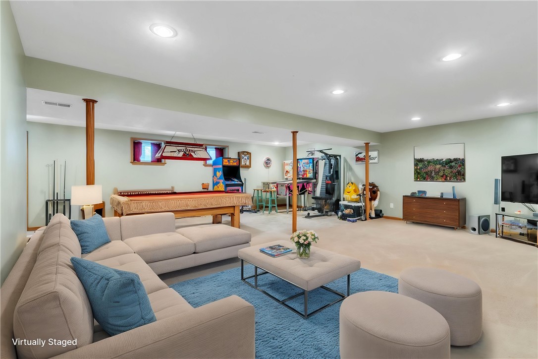 Lancaster Twp, Pennsylvania 16037, United States, 4 Bedrooms Bedrooms, ,4 BathroomsBathrooms,Residential,Active,120075