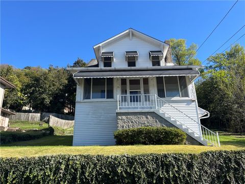 Photo of 300 Marie St, Glassport, PA 15045 (MLS # 1725102)
