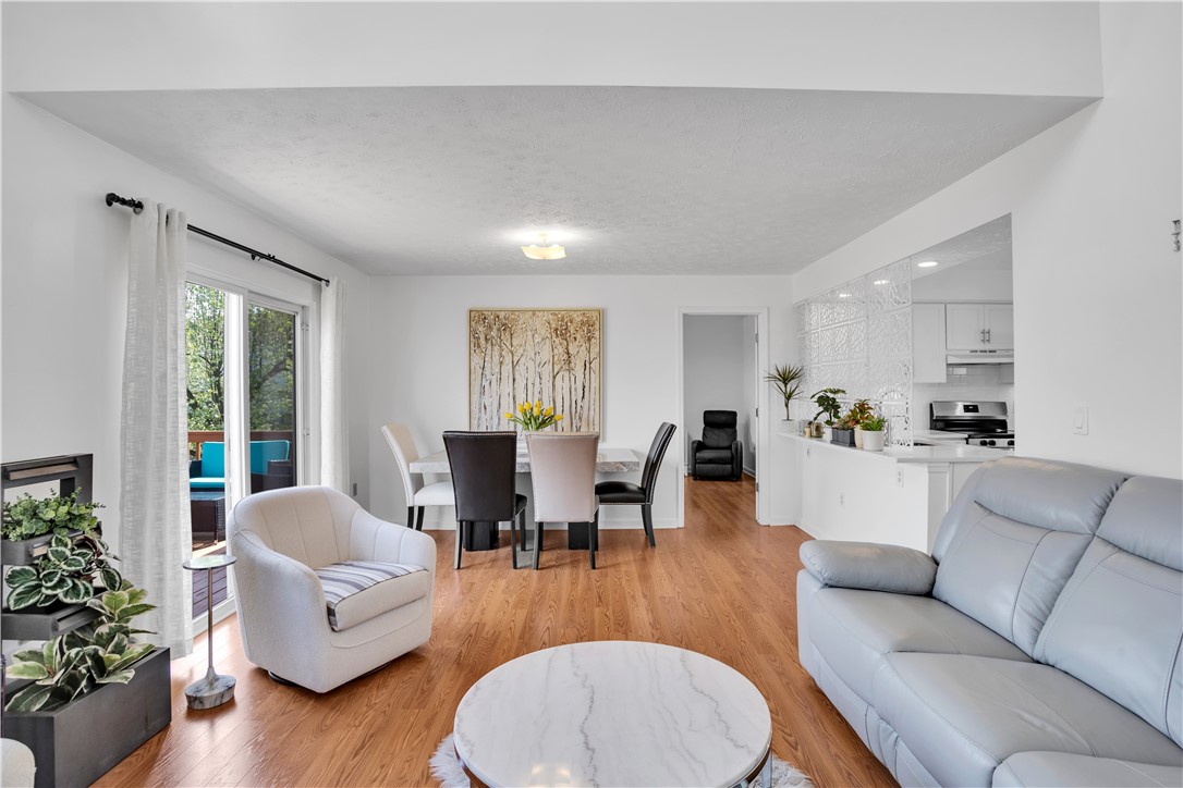 841 Sunset Cir