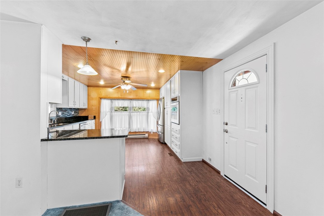 Vanderbilt, Pennsylvania 15486, United States, 3 Bedrooms Bedrooms, ,3 BathroomsBathrooms,Residential,Active,204034