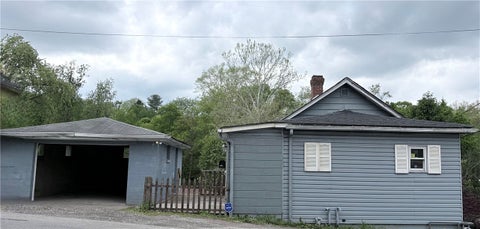Homes For Sale - 320 Beallsville Rd<br/> Washington County, Bentleyville, PA 15314