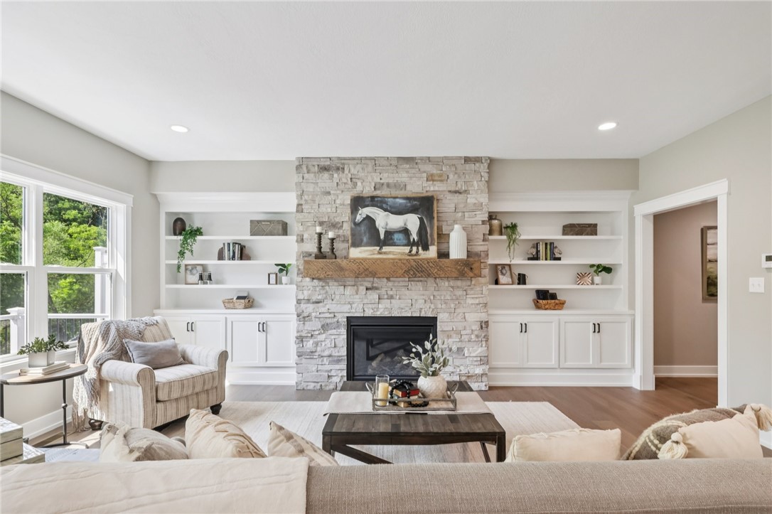 Marshall, Pennsylvania 15090, United States, 4 Bedrooms Bedrooms, ,5 BathroomsBathrooms,Residential,Active,215914