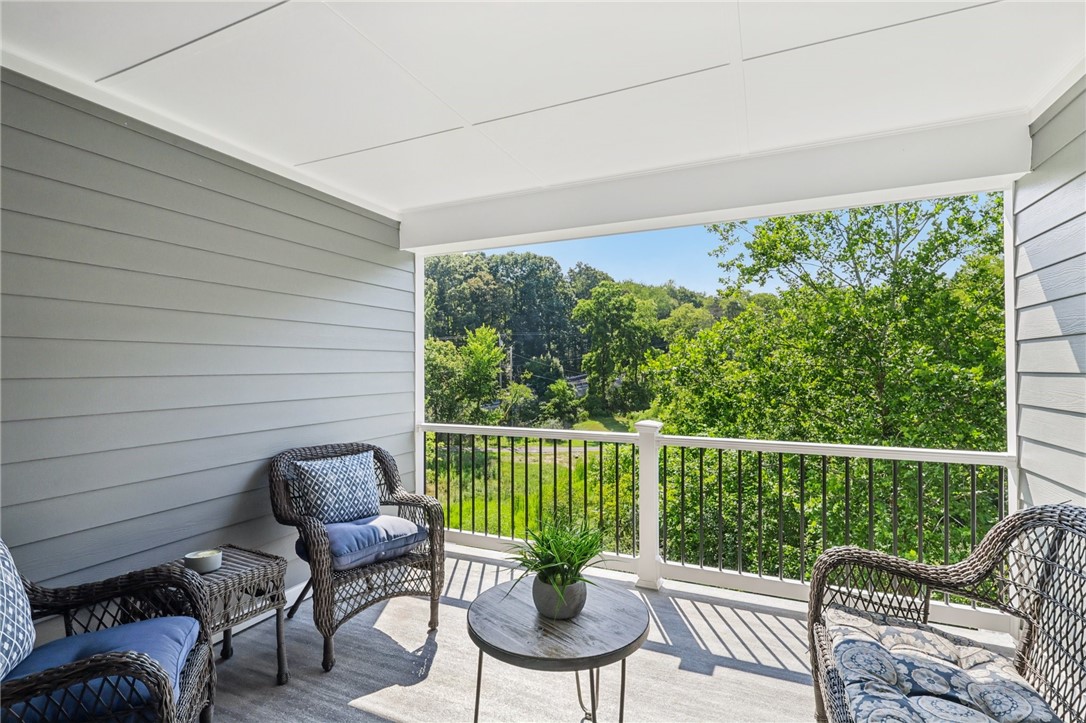 Marshall, Pennsylvania 15090, United States, 4 Bedrooms Bedrooms, ,5 BathroomsBathrooms,Residential,Active,215914