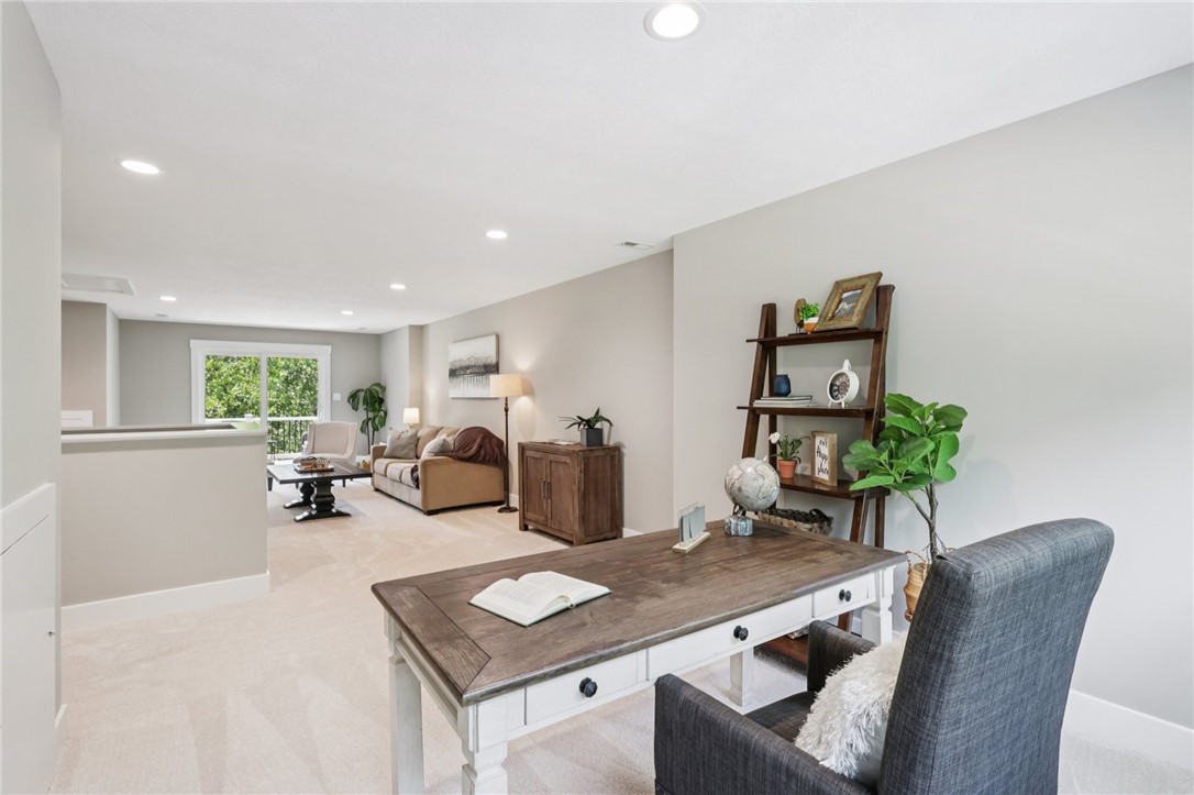 Marshall, Pennsylvania 15090, United States, 4 Bedrooms Bedrooms, ,5 BathroomsBathrooms,Residential,Active,215914