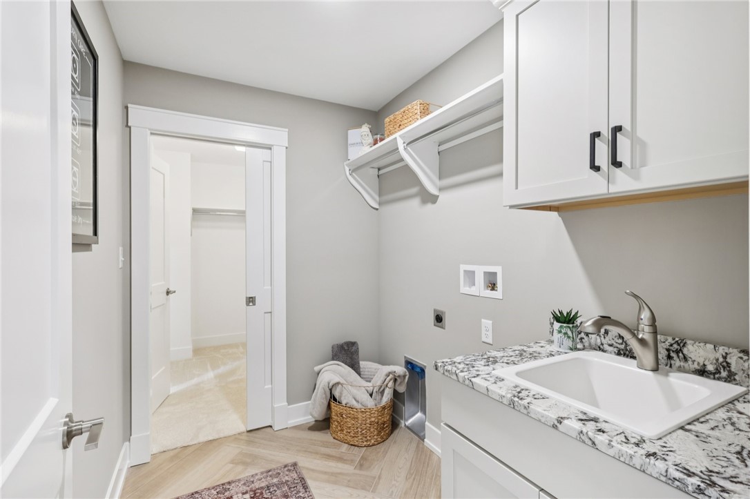 Marshall, Pennsylvania 15090, United States, 4 Bedrooms Bedrooms, ,5 BathroomsBathrooms,Residential,Active,215914