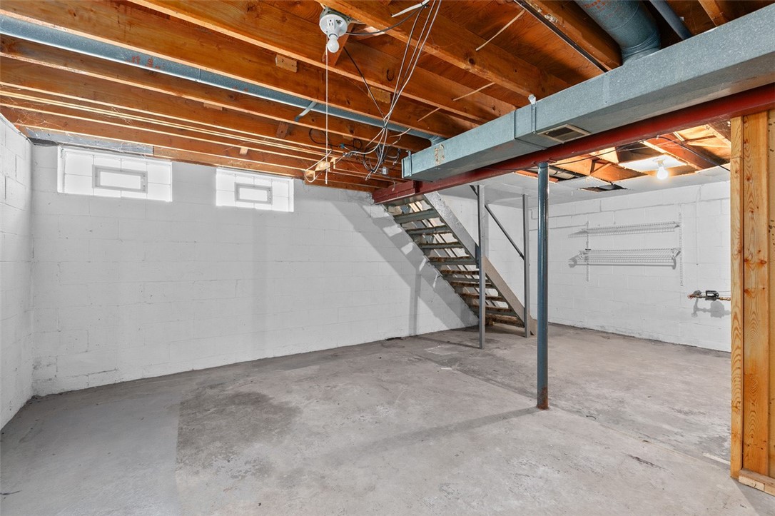 North Huntingdon, Pennsylvania 15642, United States, 3 Bedrooms Bedrooms, ,2 BathroomsBathrooms,Residential,Active,208077