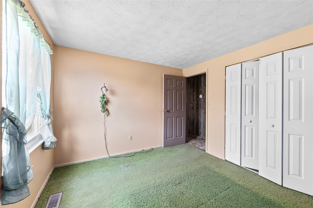 North Huntingdon, Pennsylvania 15642, United States, 3 Bedrooms Bedrooms, ,2 BathroomsBathrooms,Residential,Active,208077