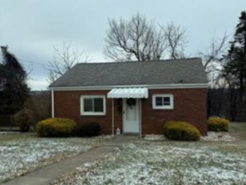 Photo of 116 Delrose Dr, Mckeesport, PA 15133 (MLS # 1748005)